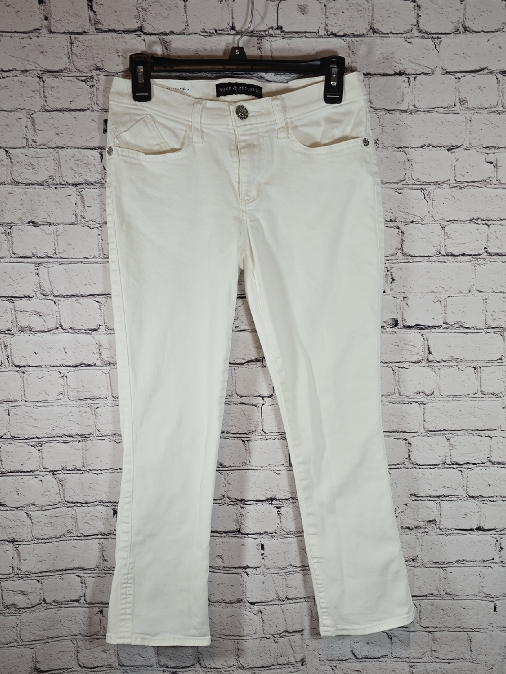 Rock & Republic 'Kendall' White Cropped Low-Rise Jeans Size 6